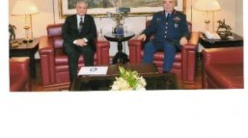 Rekt&ouml;r G&uuml;ndoğan&rsquo;dan Hava Kuvvetleri Komutanı Org. &Uuml;nal&rsquo;a Ziyaret