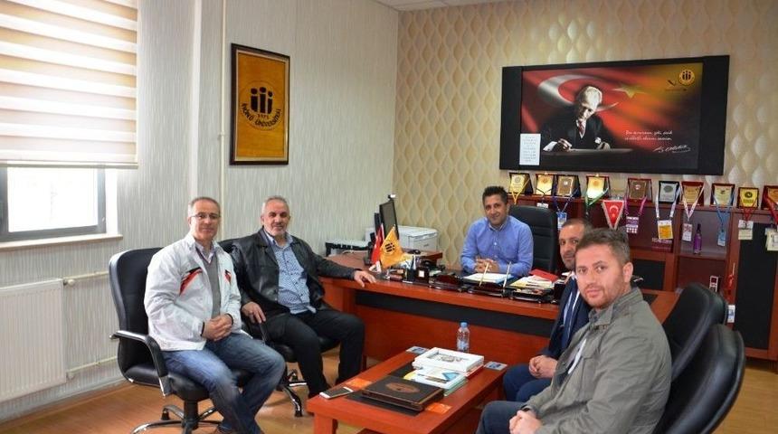 Asgd&rsquo;den İn&ouml;n&uuml; &Uuml;niversitesi Besyo M&uuml;d&uuml;r&uuml; G&uuml;ndoğdu&rsquo;ya Ziyaret