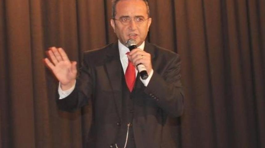 Chp'li Tezcan: Cumhurbaşkanı Sarıyer'de Ter&ouml;rist &Ccedil;adırına Mı Girdi?