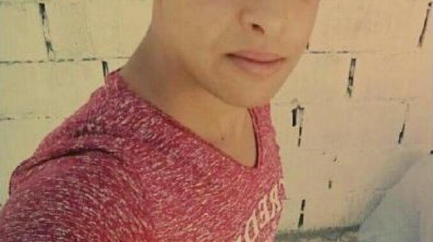 İki Motosiklet &Ccedil;arpıştı: 1 &Ouml;l&uuml;, 3 Yaralı