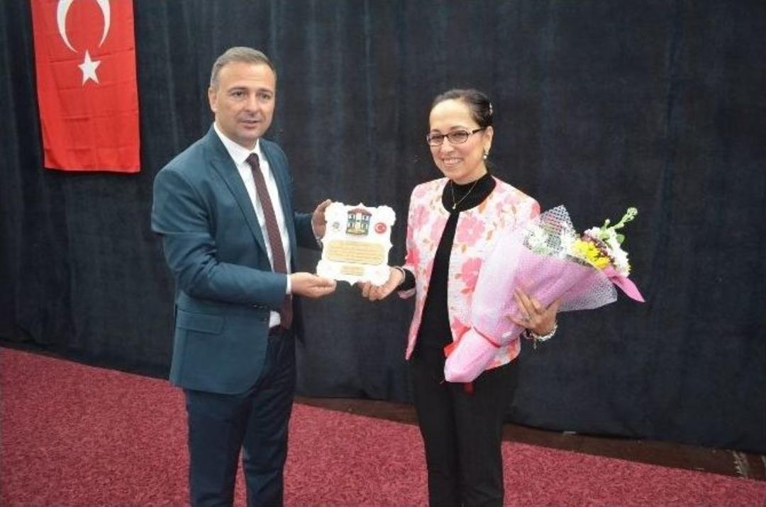 Gen&ccedil;lere Madde Bağımlılığı Anlatıldı