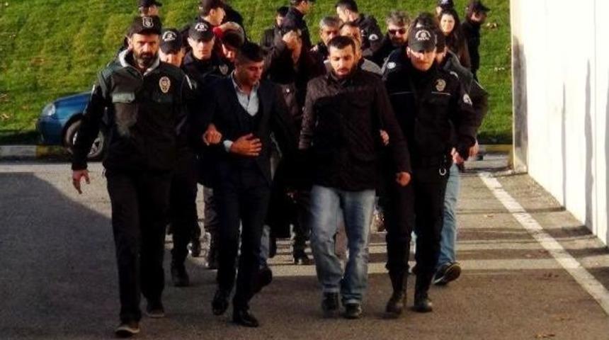 Sakarya'daki Uyuşturucu Operasyonunda 9 Kişi Adliyeye Sevk Edildi