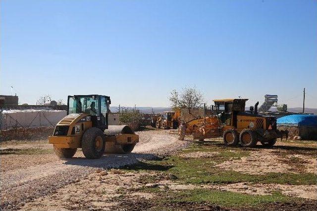 Haliliye’den Keçili Kırsal Mahallesinde Yol Yapım Çalışması