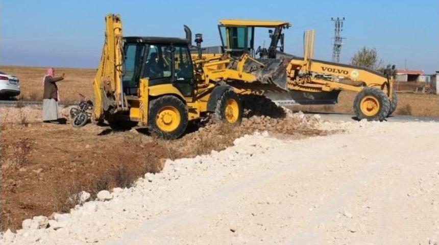 Ak&ccedil;akale&rsquo;de Hizmet Seferberliği Kırsal Mahallelerle S&uuml;r&uuml;yor