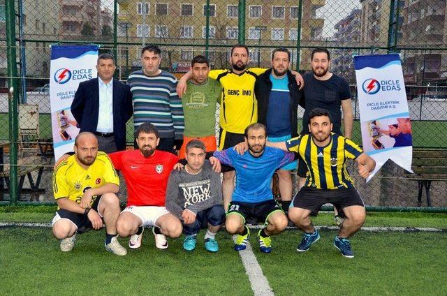 Dicle Elektrik’te Futbol Heyecanı Finallerle Sürüyor