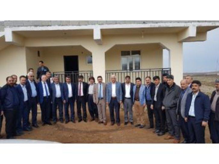 Ak Parti Bağlar İlçe Başkanı Gezer, Köy Köy Geziyor