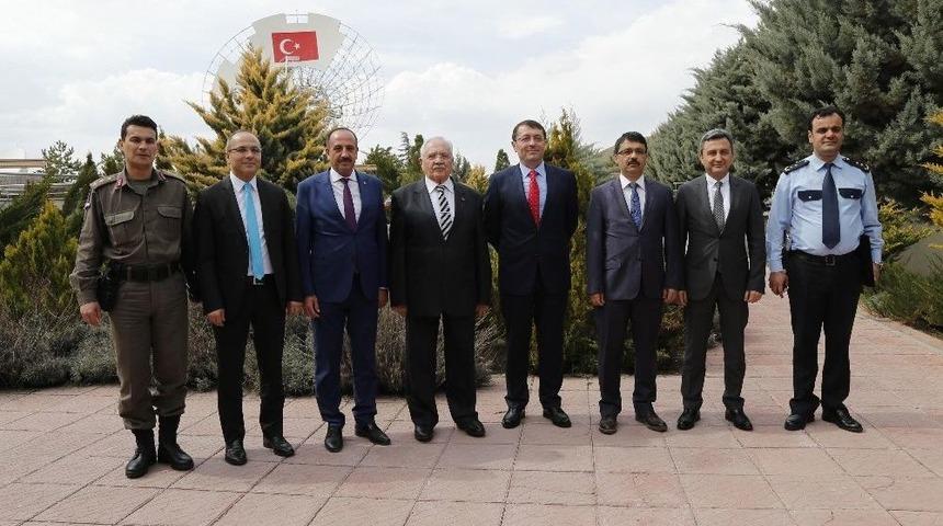 Başkan Duruay&rsquo;dan T&uuml;rksat&rsquo;a Ziyaret