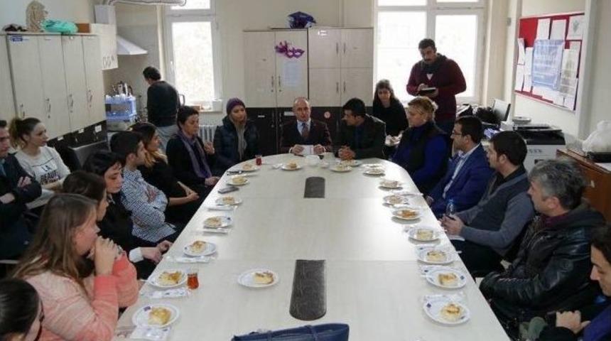 Başkan Hasan Akg&uuml;n: "&ccedil;ocuklarımız &Ccedil;ok Daha İyi Bir Eğitimi Hak Ediyor"