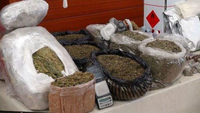 Bebek Arabası Ile Uyuşturucu Servisi 2