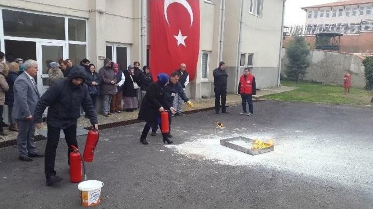 &Ccedil;orlu Huzurevi&rsquo;nde Yangın Eğitimi Verildi