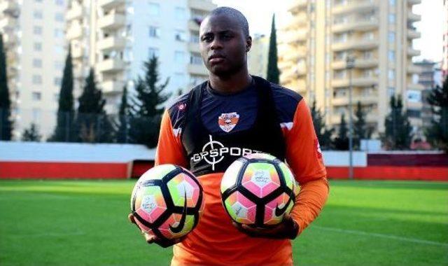 Adanaspor'da Galatasaray Hazırlıkları Sürüyor