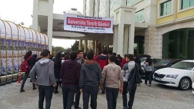 D&uuml;zce &Uuml;niversitesi Hatay&rsquo;da 1