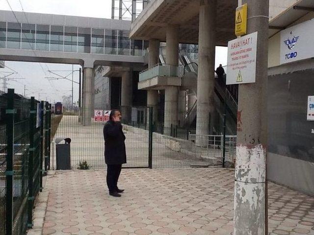 Arifiye Tren Garı Kısmen Hizmet Vermeye Başladı 2