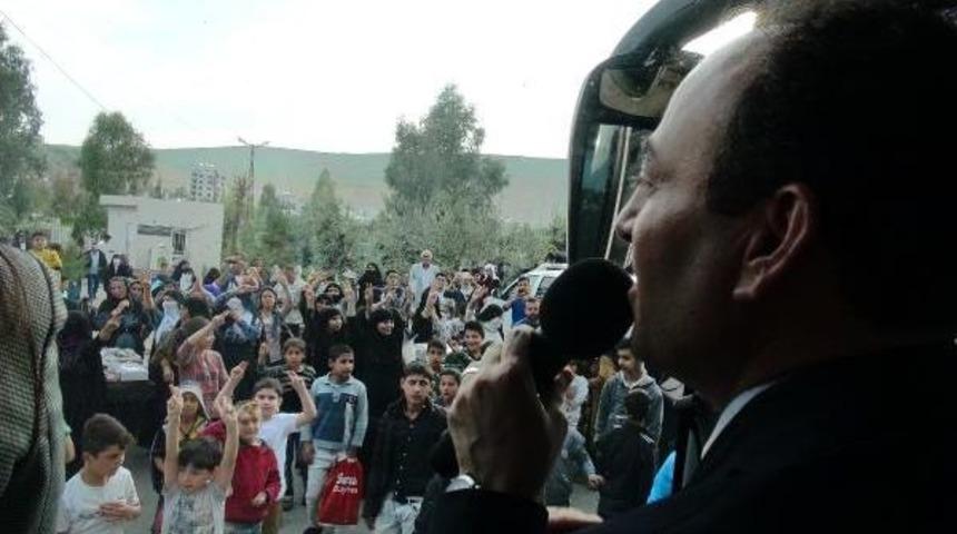 Baydemir: Şarkı Yasağını Direniş Islığıyla Protesto Ediyoruz (2)