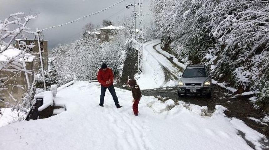 Rize&rsquo;de D&ouml;rt İl&ccedil;ede Okullar Tatil Edildi