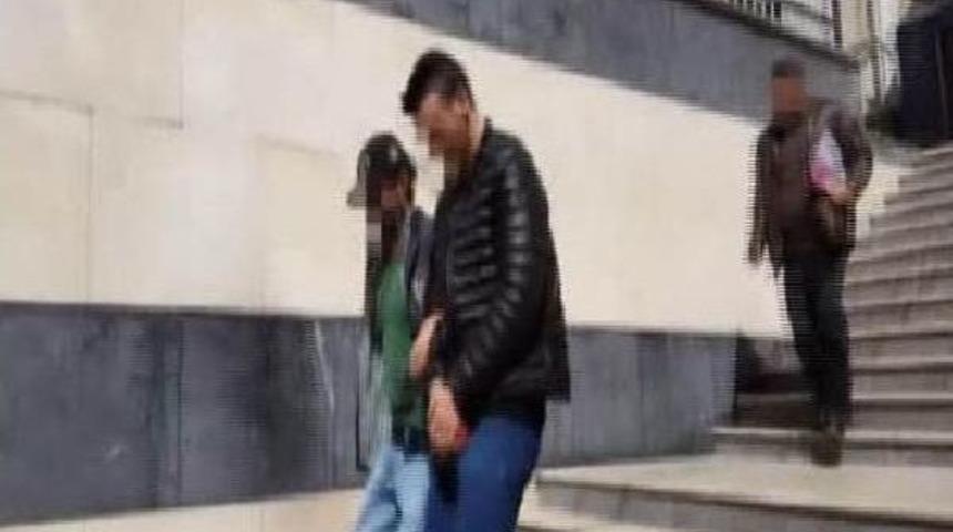 Kar Maskeli Market Gaspı Kameraya Yansıdı