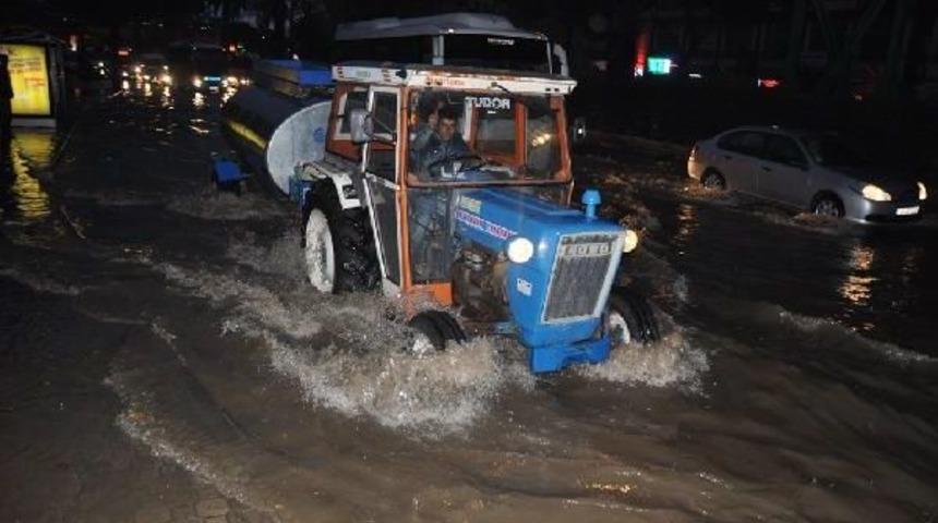 Aydın'da Sağanak Yağış