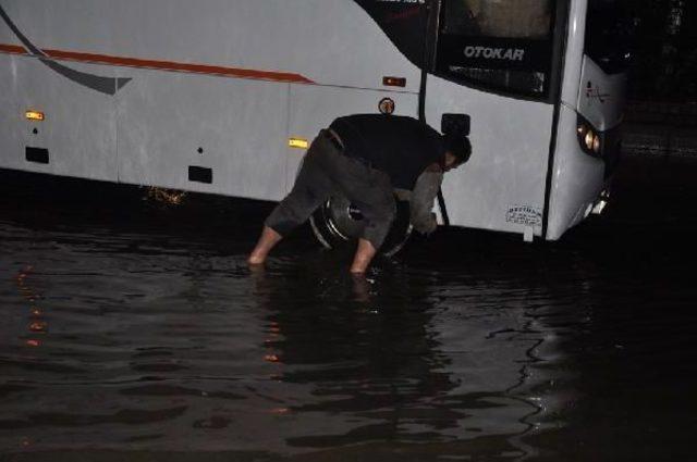 Aydın'da Sağanak Yağış