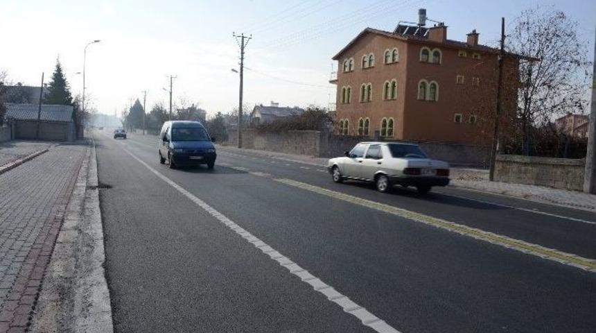 Meram&rsquo;da Yol D&uuml;zenleme &Ccedil;alışmaları S&uuml;r&uuml;yor