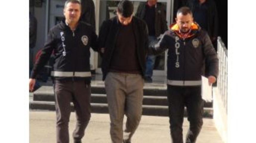 Mersin&rsquo;de Telefon Dolandırıcısı Su&ccedil;&uuml;st&uuml; Yakalandı