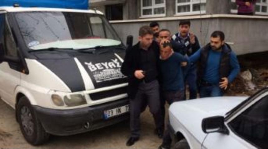 Adıyaman'da 2 Yıldır Aranan Ş&uuml;pheli Kovalamacayla Yakalandı