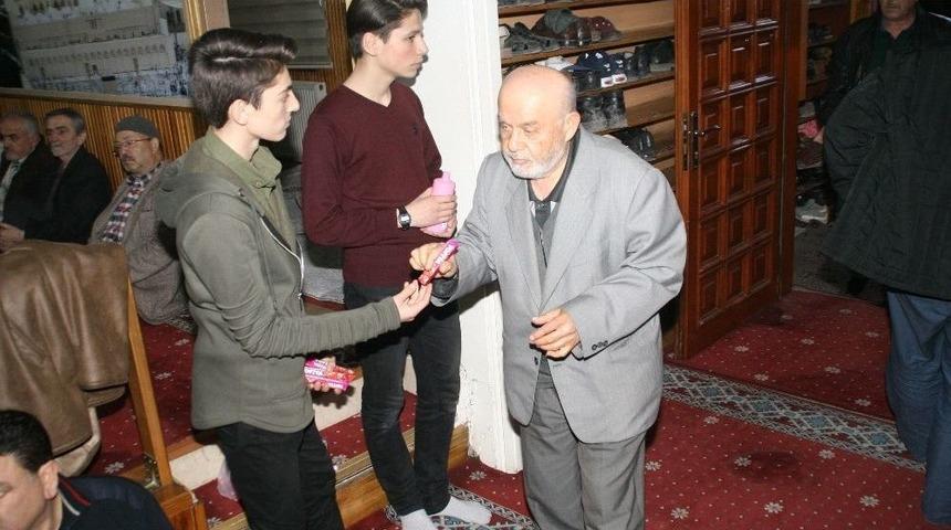 Devrek&rsquo;te Regaip Kandili Coşkuyla İdrak Edildi