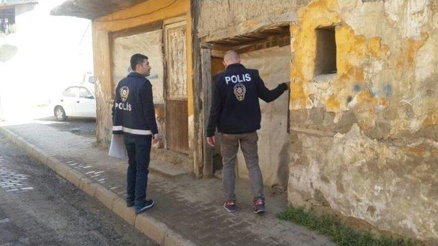 Çocuklar İçin 193 Polis Birden Sahaya İndi