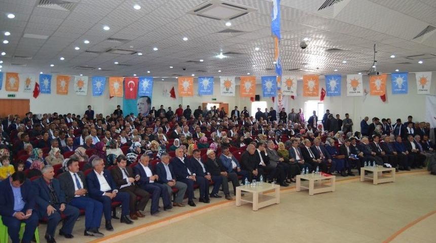 Adilcevaz’da Referandum Bilgilendirme Toplantısı