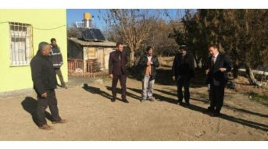 K&ouml;y Sokakları Kilit Taşlarıyla D&ouml;şendi