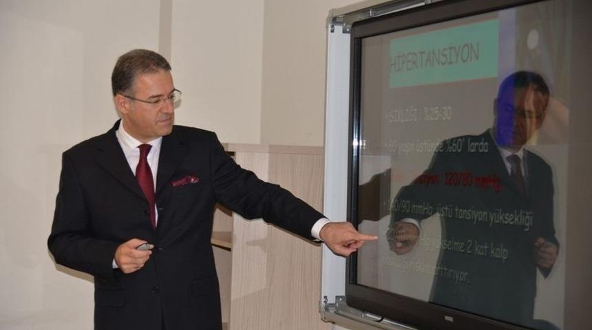 Melikgazi Belediyesi Sağlık S&ouml;yleşileri İle Bilgilendiriliyor