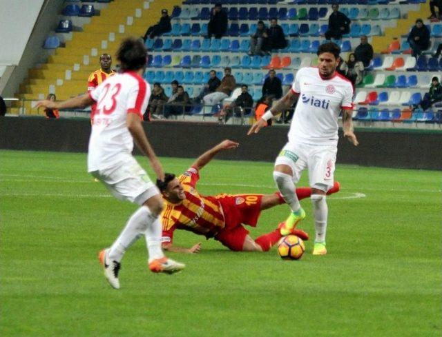 Antalyaspor İle Kayserispor Süper Lig’de 44. Randevuda