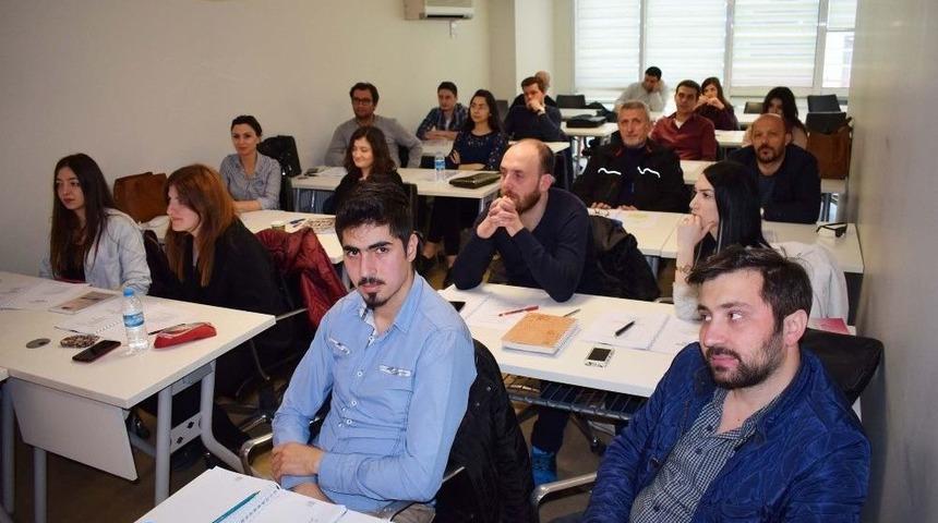 Mmo Şantiye Şeflerini Eğitiyor