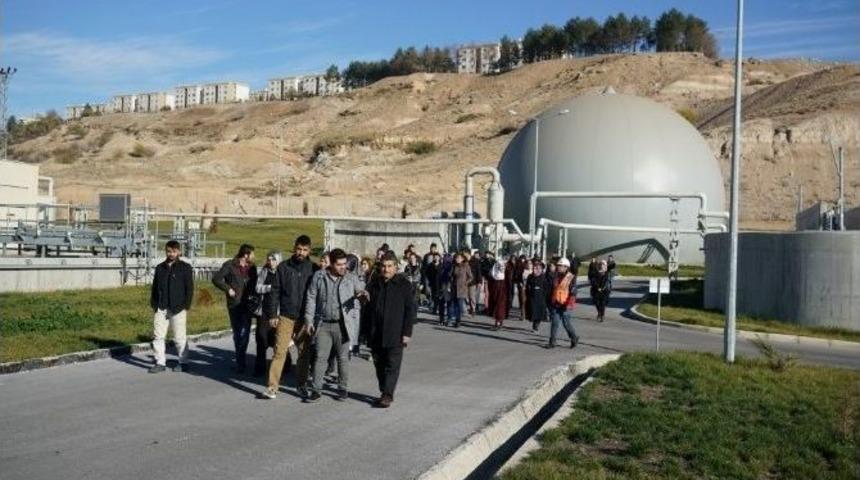 &Uuml;niversite &Ouml;ğrencileri Arıtma Tesisini İnceledi
