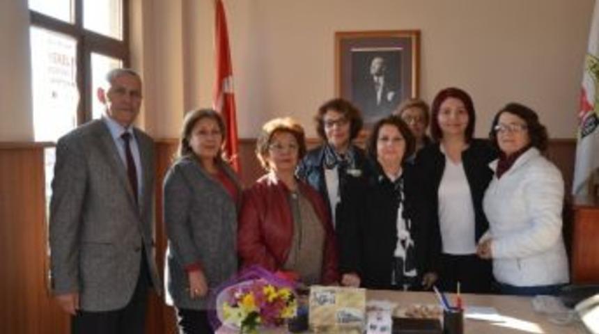 Aktif Emekli Kadınlar Derneği&rsquo;den Agc&rsquo;ye Ziyaret