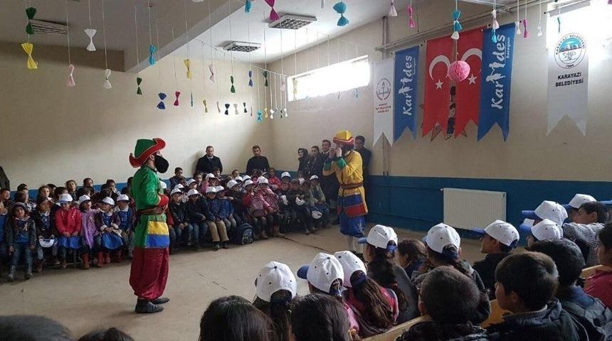 Karayazılı Çocuklar Tiyatroyla Tanıştı