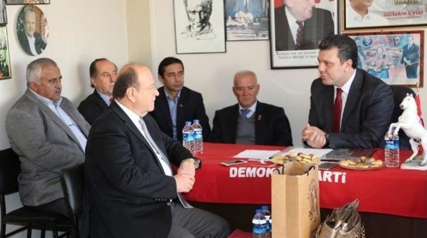 Başkan &Ouml;zakcan&rsquo;dan Demokrat Parti&rsquo;ye Taziye Ziyareti