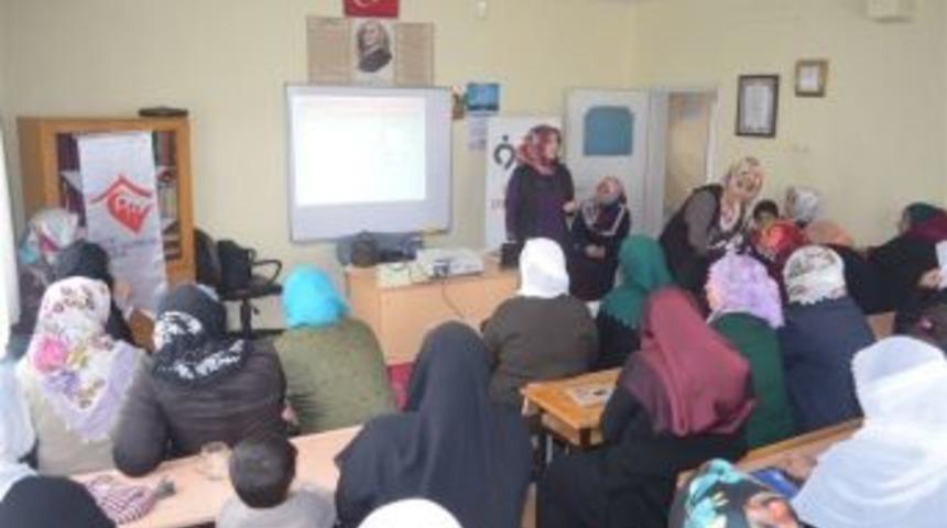 Bing&ouml;l&rsquo;de &ldquo;bilin&ccedil;li Ve G&uuml;venli İnternet Kullanımı&rdquo;