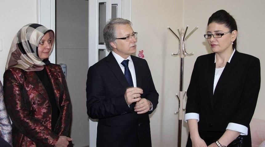 Sivas&rsquo;ta &rsquo;gebe Bilgilendirme Sınıfı&rsquo; Kuruldu