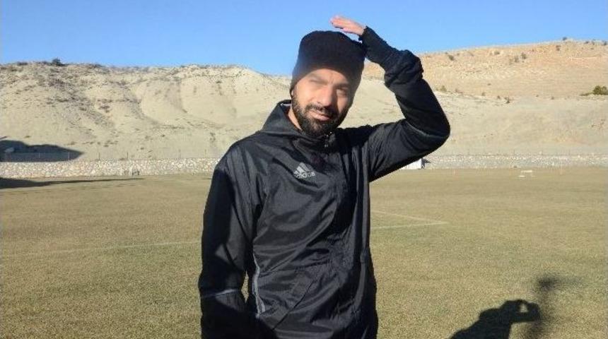 Yeni Malatyaspor Kaptanı’ndan Eleştirilere Sert Yanıt