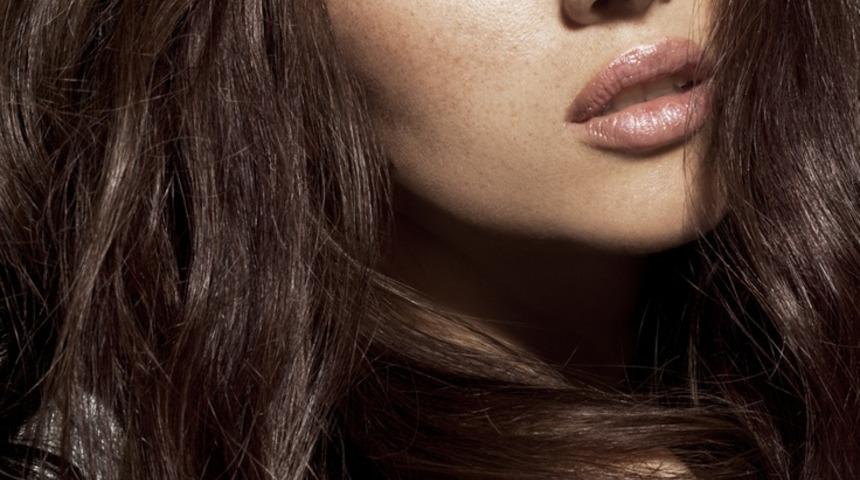 Sa&ccedil;ta kahve tonlarından vazge&ccedil;emeyenler i&ccedil;in kılavuz