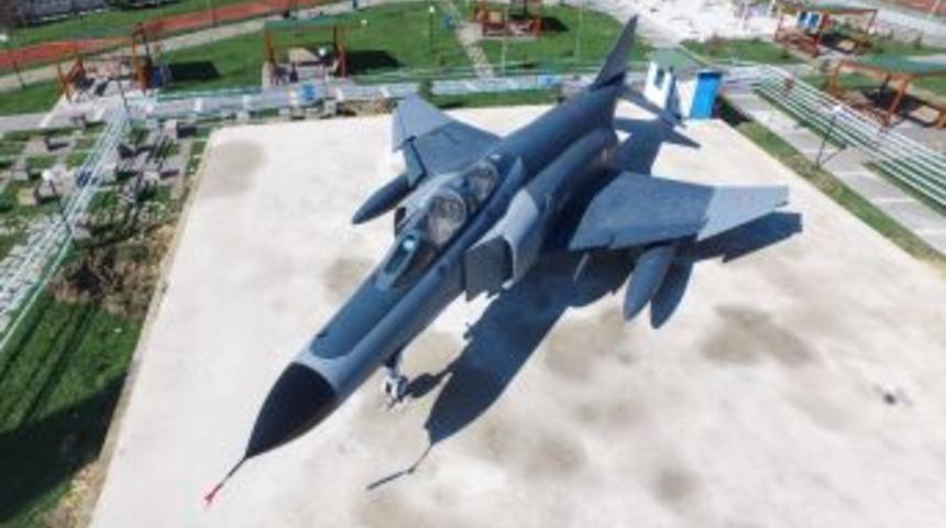 Sincan&rsquo;a Savaş U&ccedil;ağı Kondu