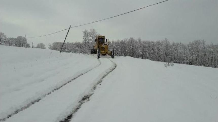 Kavak&rsquo;ta Kardan Kapanan Yollar A&ccedil;ılıyor