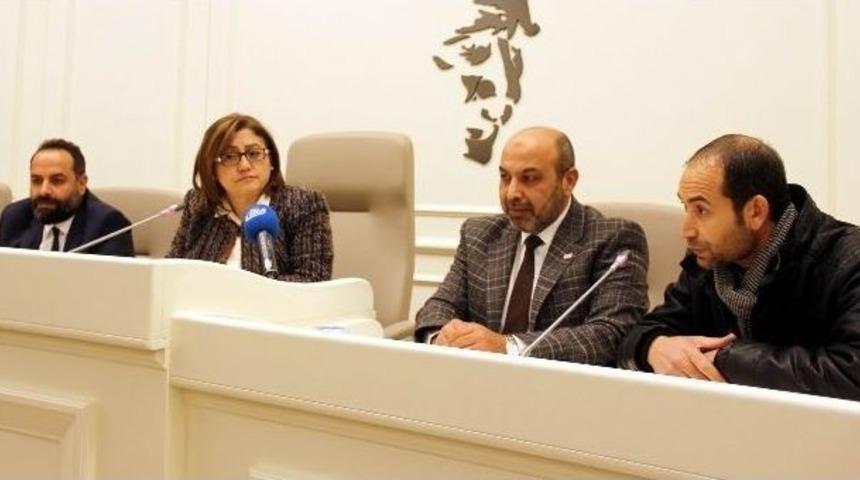 T&uuml;rk Lirası&rsquo;na Suriyelilerden Destek