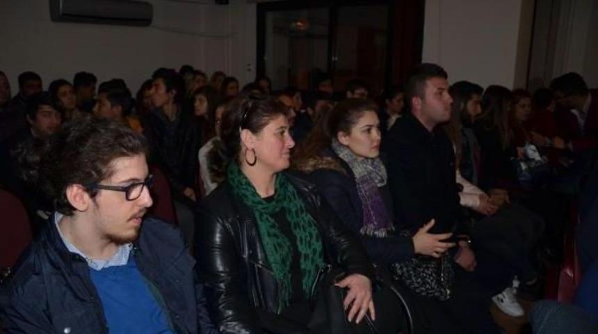 Chp Gen&ccedil;lik Kolları Genel Başkanı Yılmaz: Başkanlığa Karşı Sokağı &Ouml;rg&uuml;tlemeyi Hedefliyoruz