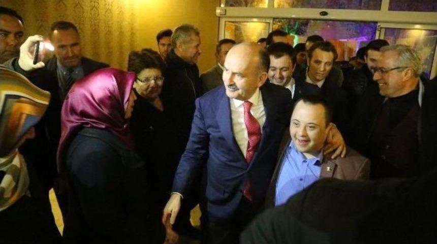 600 Bin Kişiye İstihdam &Ouml;ğrenciye Har&ccedil;lık