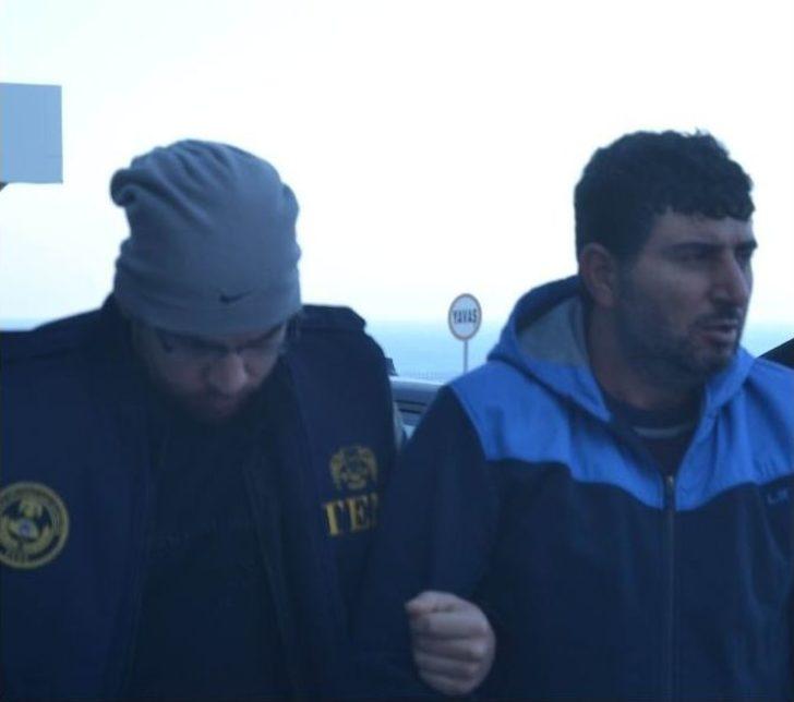 Kuşadası’nda Yakalanan 2’si Kadın 6 Ypg’li Terörist Tutuklandı G4