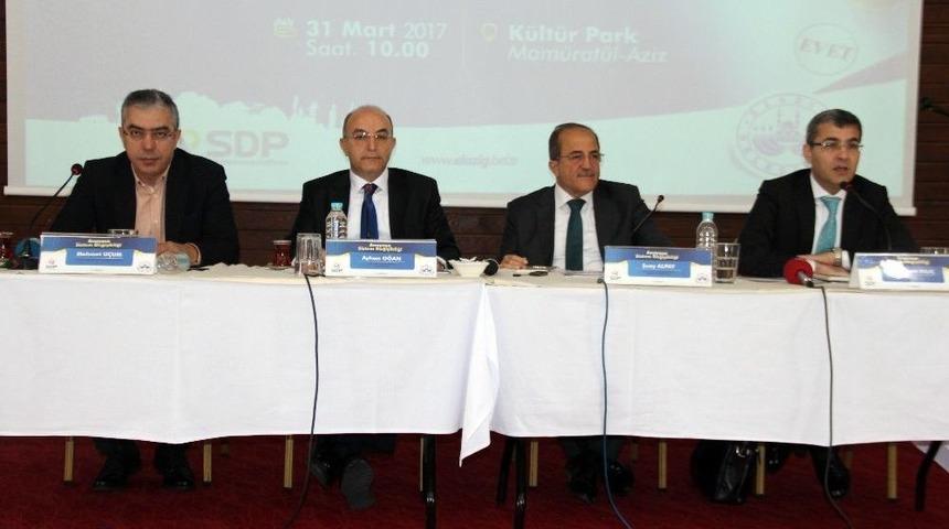 Bakan Yardımcısı Alpay: "parlamenter Sistem Problem Olan Bir Sistemdir Ve 6 Darbeye Mal Olmuştur"