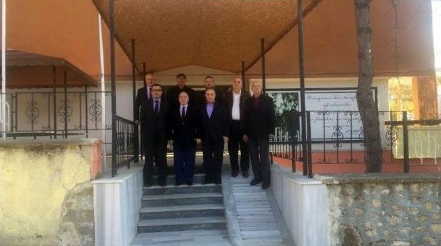 Ltso&rsquo;dan 150 &Ouml;ğrenciye Mont Yardımı