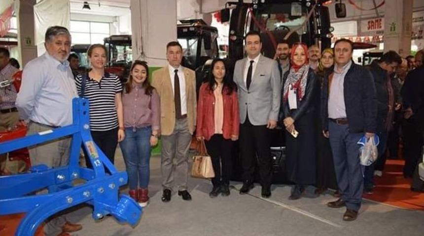 Ak Parti Eskişehir Tepebaşı İl&ccedil;e Teşkilatı Y&ouml;neticileri Tarım Fuarında