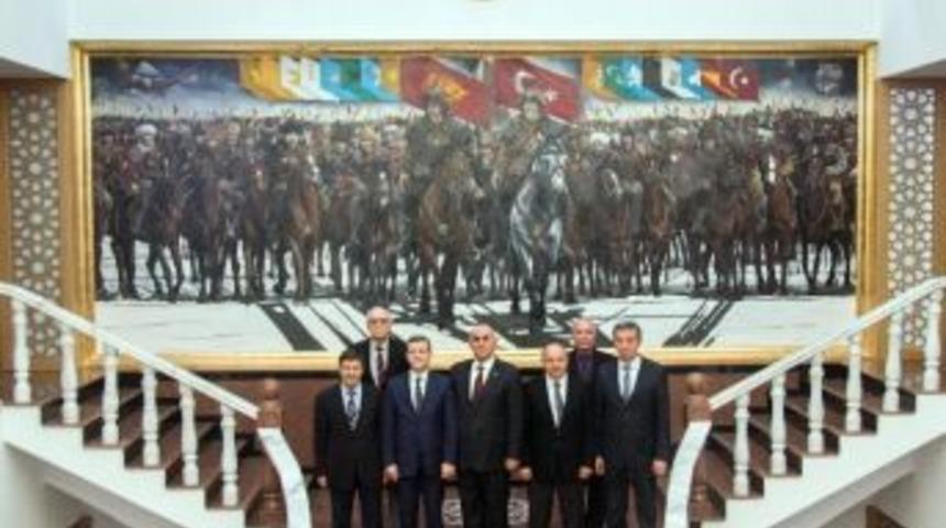 Ahmet Yesevi &Uuml;niversitesi M&uuml;tevelli Heyeti Manas &Uuml;niversitesinde